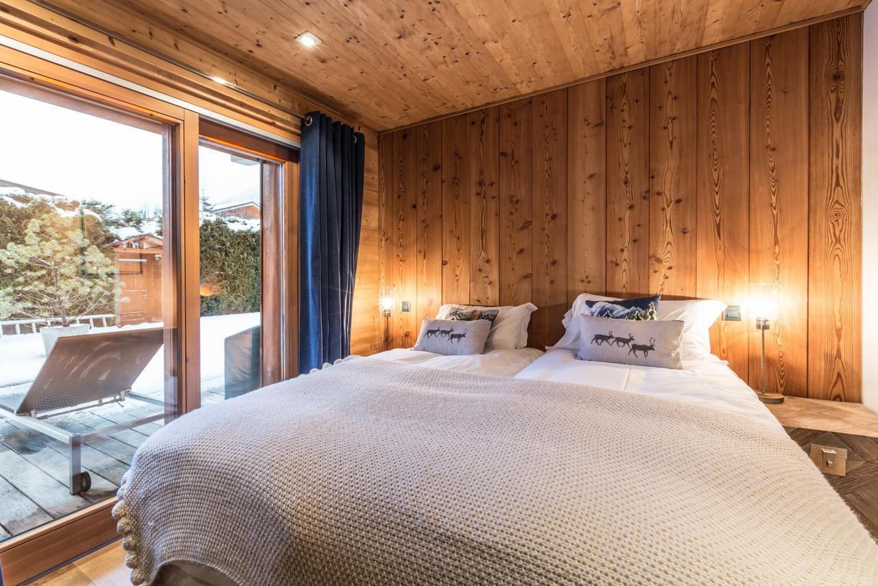 Apartment Au Bon Coin - Luxury Chamonix Hidden Haven, Mont Blanc View, Hot Tub And Garden Kültér fotó