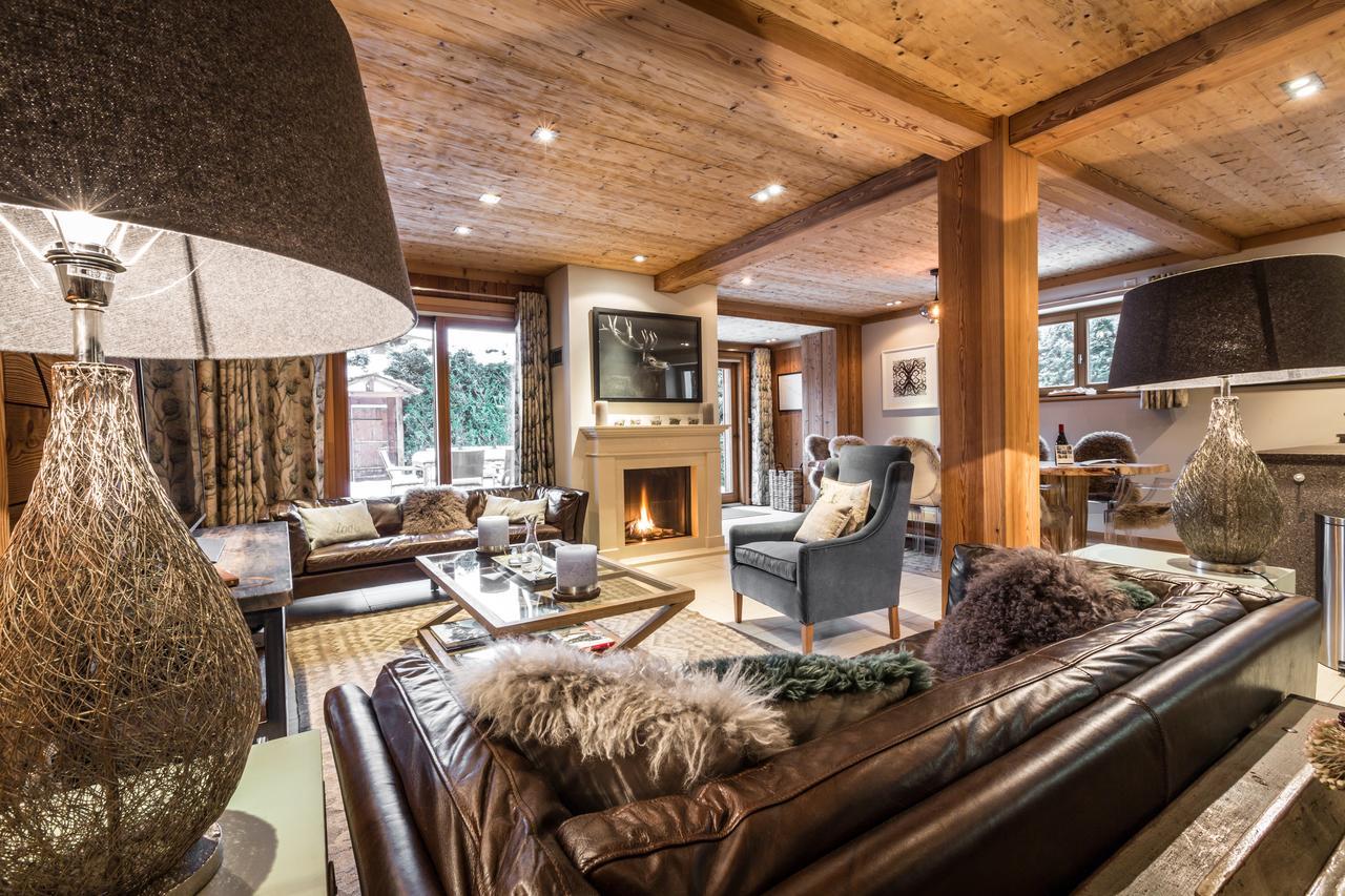 Apartment Au Bon Coin - Luxury Chamonix Hidden Haven, Mont Blanc View, Hot Tub And Garden Kültér fotó