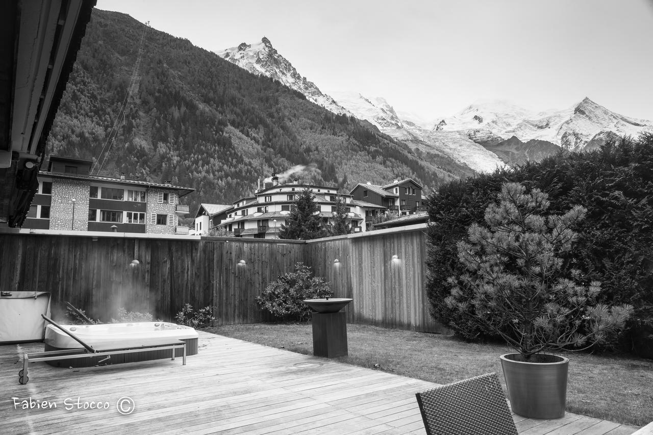 Apartment Au Bon Coin - Luxury Chamonix Hidden Haven, Mont Blanc View, Hot Tub And Garden Kültér fotó